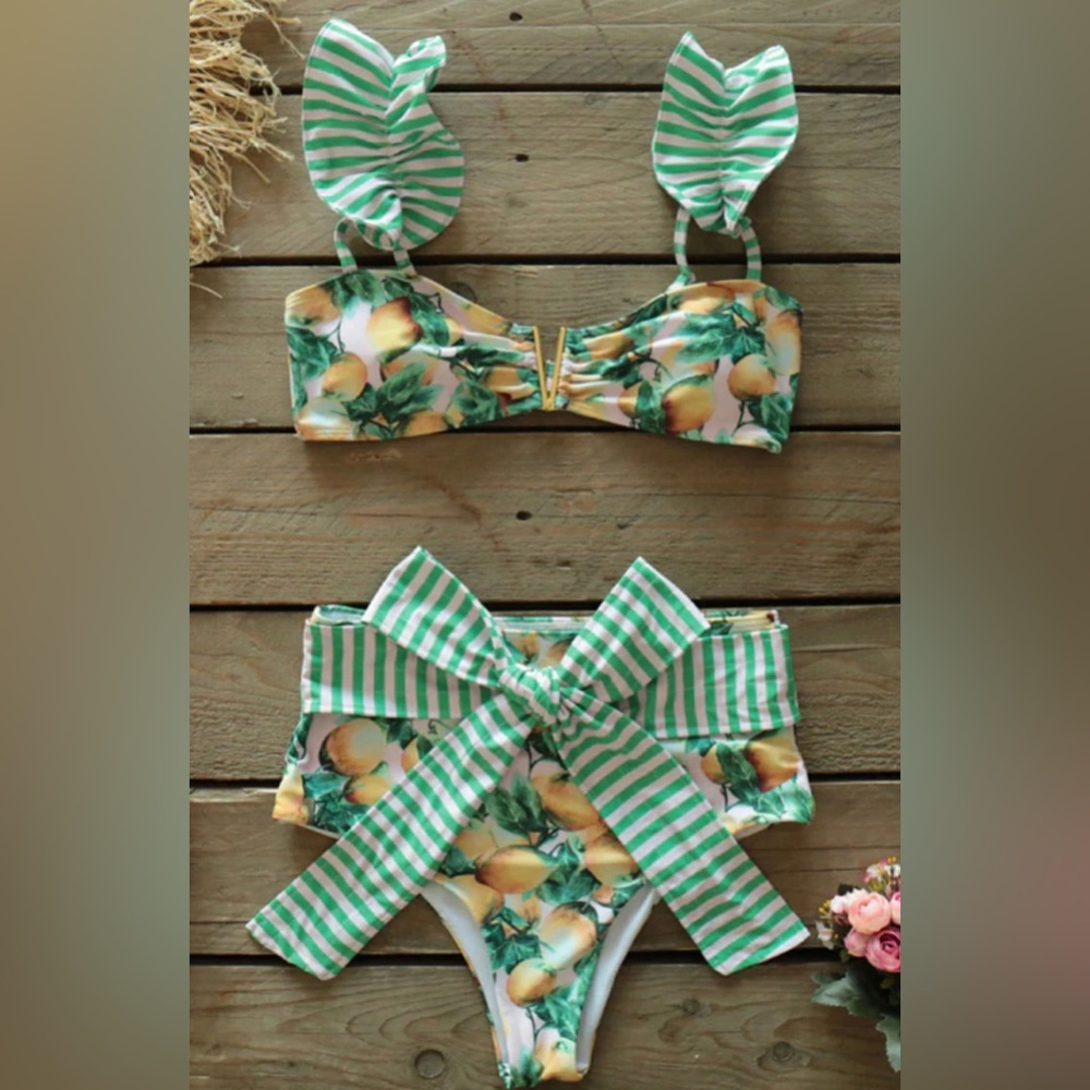 SPORTS SWIMWEAR NWT Lemon Bikini size L